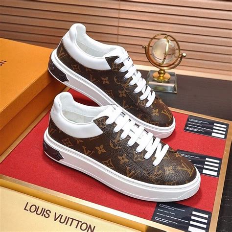 louis vuitton scarpe lucchetto|Louis Vuitton sneakers.